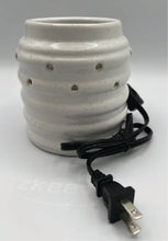 Load image into Gallery viewer, Illuminating Ceramic Warmer & Fragrance Oil
